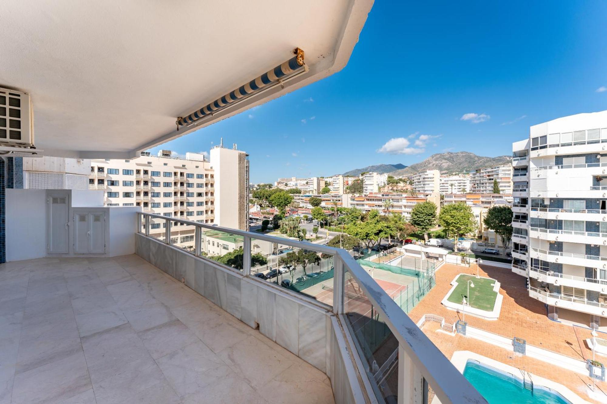 Tropico Carihuela View & Parking Apartment Torremolinos Exterior foto